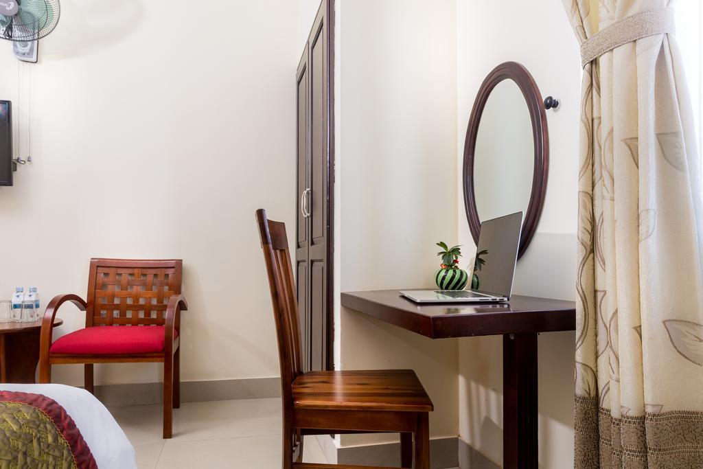 Pearl Sea Hotel Дананг Екстериор снимка